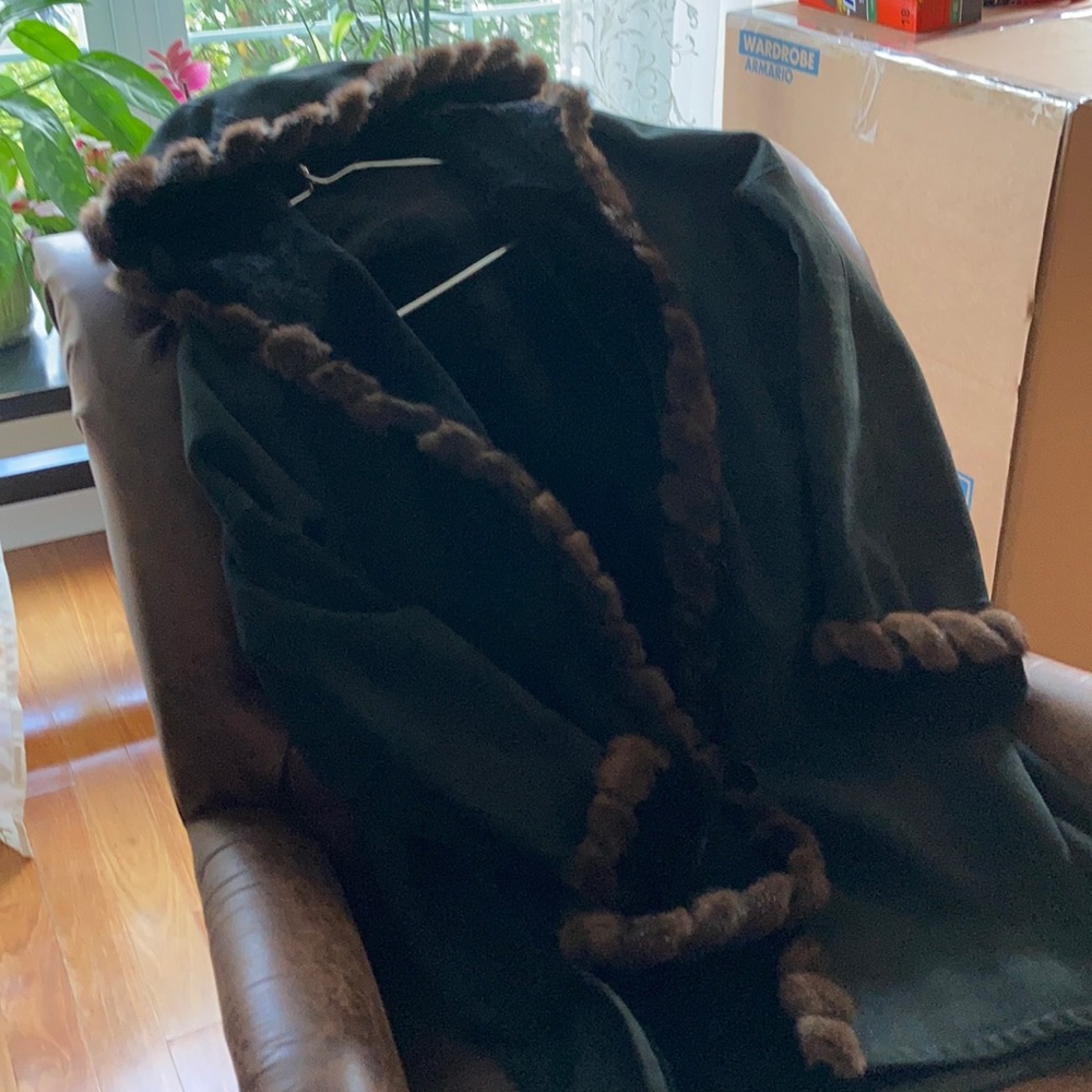Medium shearling coat